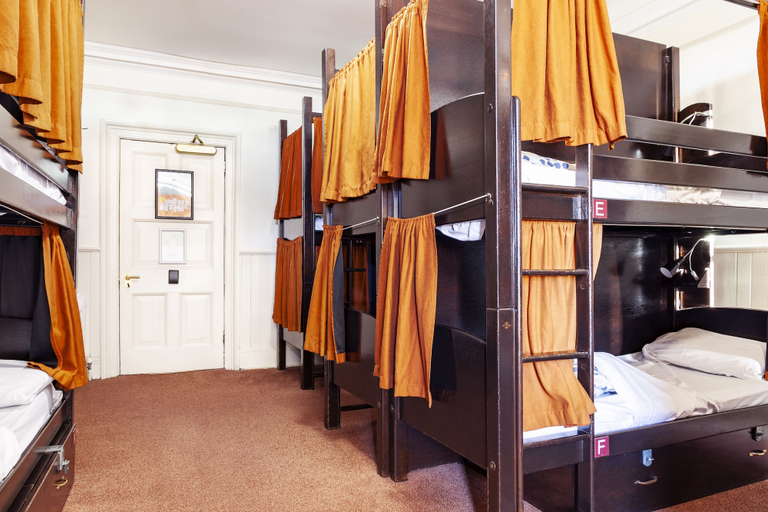 Bedroom 3, Palmers Lodge Swiss Cottage, London