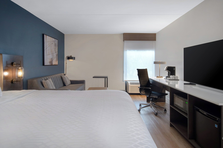 Bedroom 3, Best Western Plus Meadowlands, Secaucus