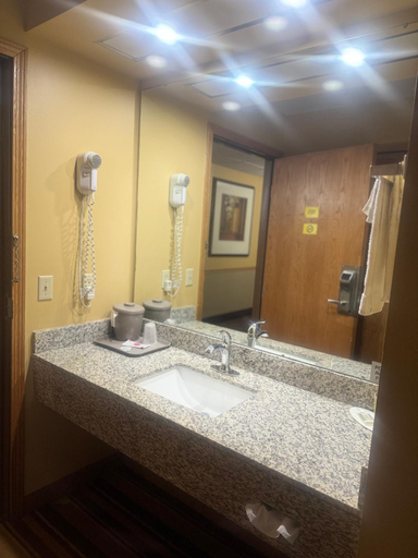 Bathroom 4, Super 8 by Wyndham Sparta, Monroe