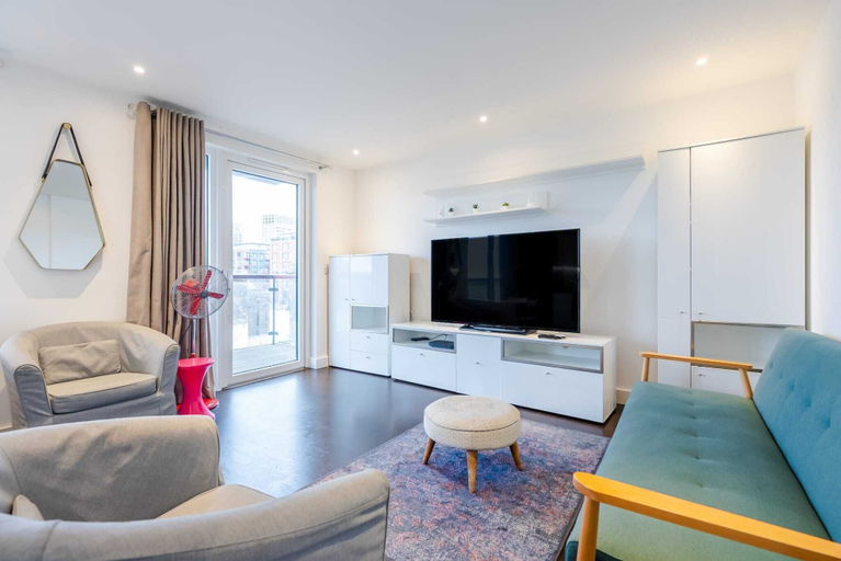 Others 4, Beautiful 2-bed Apartment in London, London