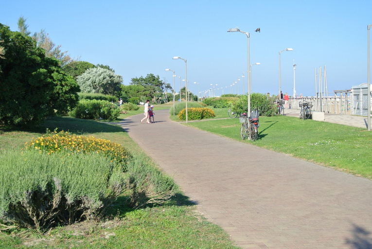 Room 2, Cometa 6 in Bibione With 2 Bedrooms and 1 Bathrooms, Venezia