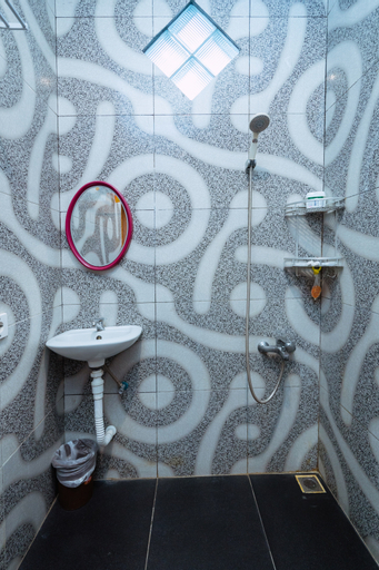 Bathroom 6
