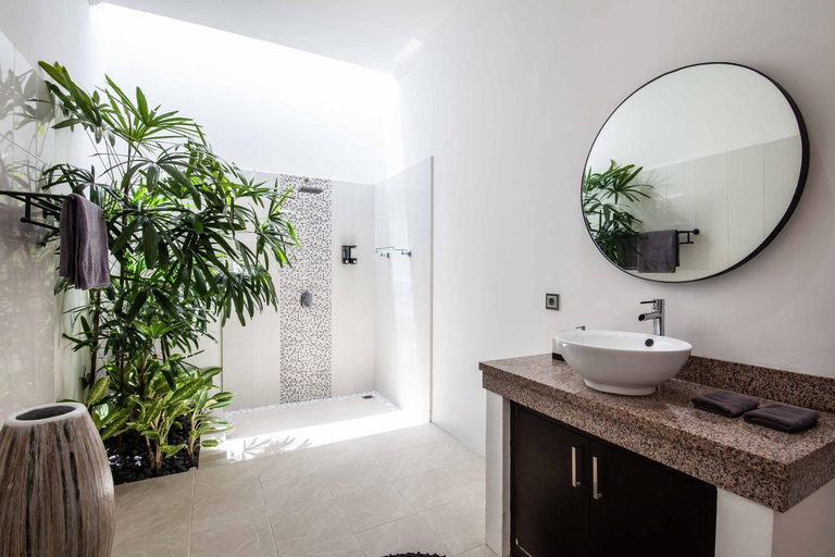 Others 4, Comfortable 3br villa Voyage-5 in Seminyak, Oberoi, Badung