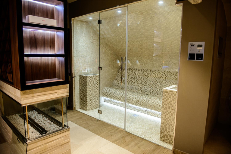 Bathroom, Apartments Marconio Wellness Club, Belgrade