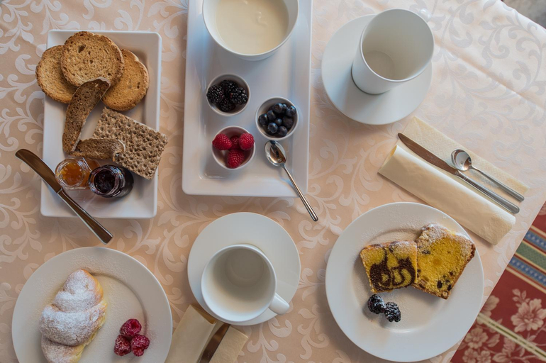Food & Drinks 5, Hotel Garni Hochgruber, Bolzano