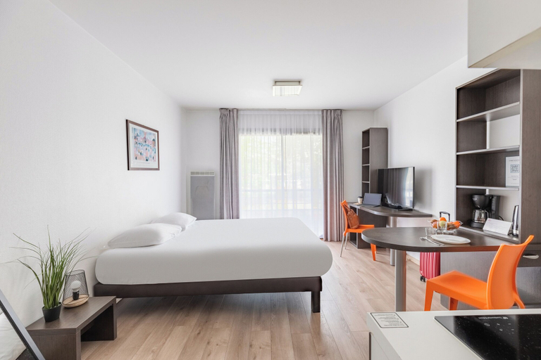 Bedroom 4, Appart'City Classic Nantes Carquefou, Loire-Atlantique