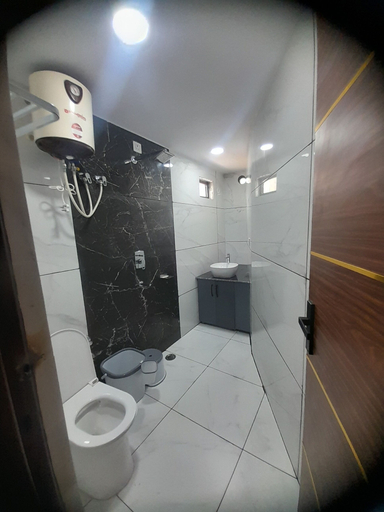 Bathroom 4, Hotel Asha Delight, Garhwal