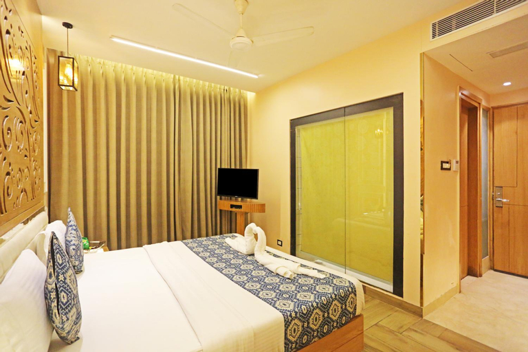 Bedroom 3, JRD Luxury, West