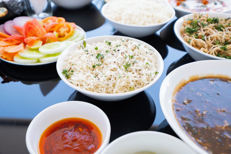Food & Drinks 5, Monarch Guestline Magarpatta, Pune