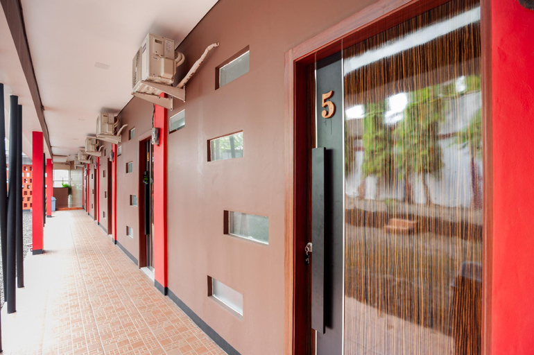 Public Area, Urbanview Hotel Amarilis Sentul Bogor by RedDoorz, Bogor