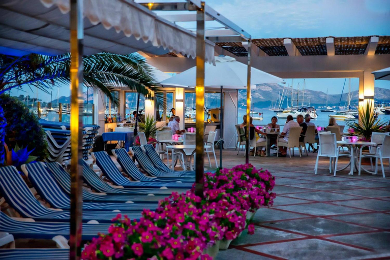 Food & Drinks 5, Miramar , Baleares