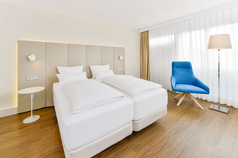 Bedroom 2, NH Erlangen, Erlangen