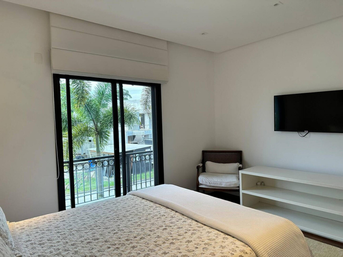 Room 2, Mans o 6 Suites Riviera, Bertioga