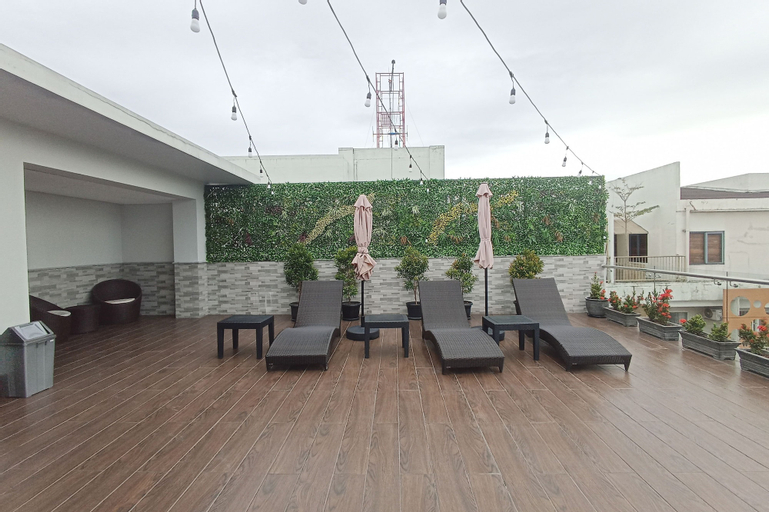 Exterior & Views 2, Relaxing Studio At 5Th Floor Altuz Seturan Yogyakarta Apartment, Sleman