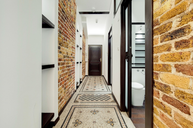 Others 5, The Chesham Residences, London