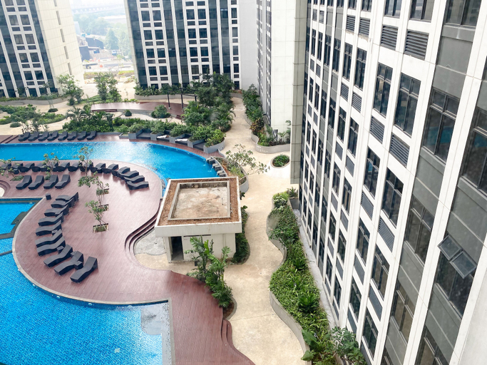 Exterior & Views 2, Modern And Cozy Studio Pollux Chadstone Apartment, Cikarang