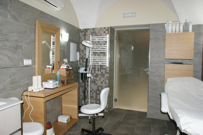 Bathroom 3, Plaza Sandra, Cáceres