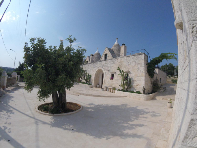 Others 3, B&B Via dei Trulli, Brindisi