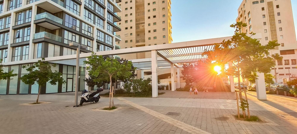 Others 2, Hayarkon Diamant in Tel Aviv-yafo