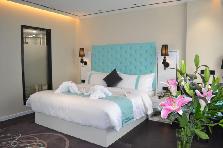 Bedroom 2, Xana Hotelle Beijing Qianmen Footbridge Metro Station, Beijing
