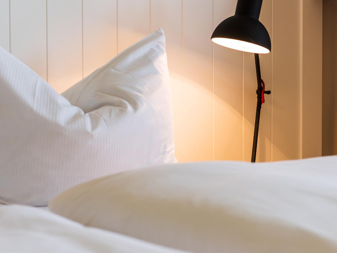 Bedroom 3, Boutique-Hotel STRANDHAUS Ahrenshoop, Vorpommern-Rügen