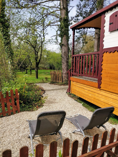 Facilities 5, Roulotte Comtoise a Strasbourg, Bas-Rhin