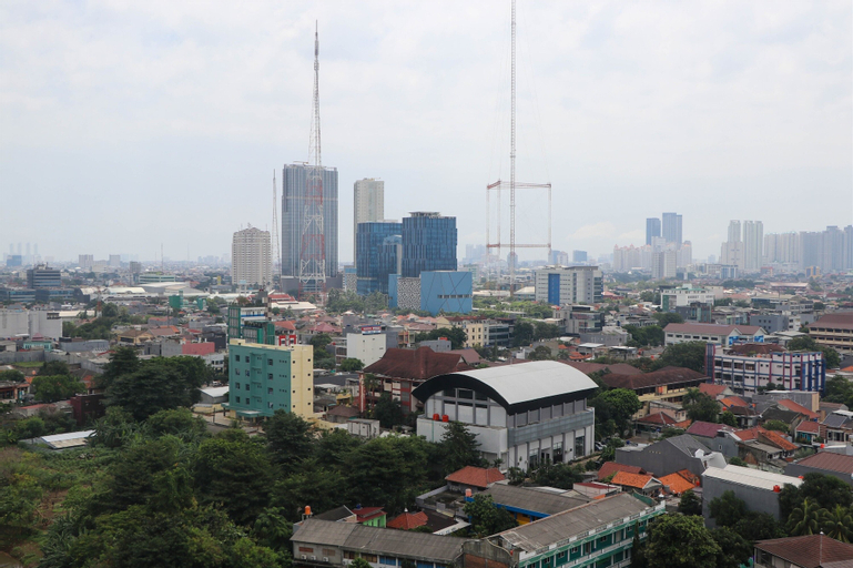 Exterior & Views 5, Comfort And Minimalist Studio At Belmont Residence Puri Apartment, West Jakarta