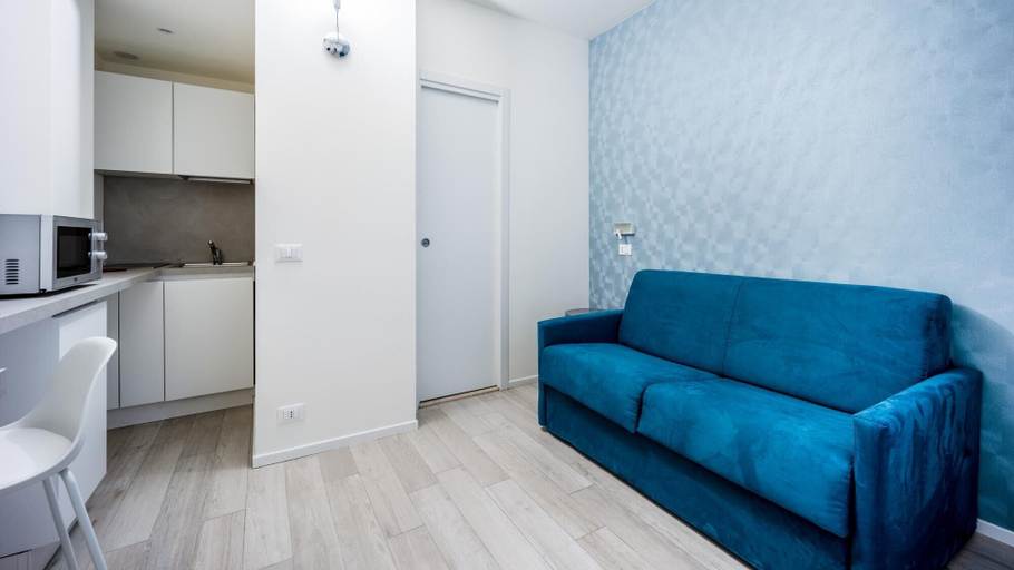 Room 2, Italianway - The B Village Standard - A01, Milano