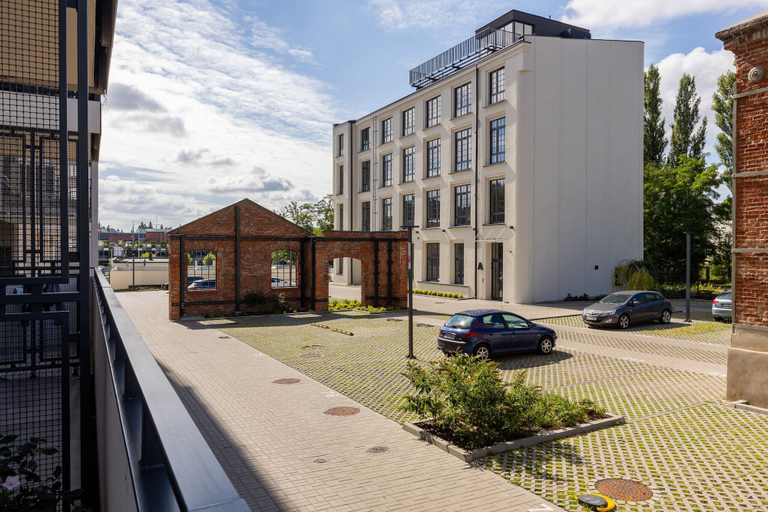 Exterior & Views 2, Lux Apartment Manufaktura by Renters, Łódź