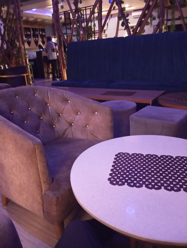 Food & Drinks, Crale n Busino, Obio/Akp