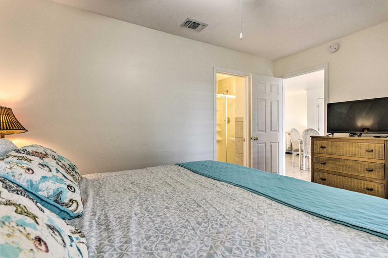 Bedroom 3, Fort Walton Beach Condo: Walk to Local Beach!, Okaloosa