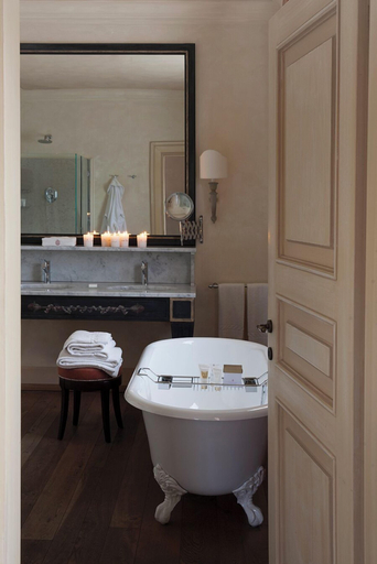 Bathroom 5, L'Andana, Grosseto