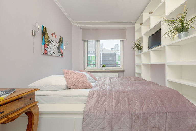 Bedroom 3, Central Warsaw Apartment by Renters, Warsaw