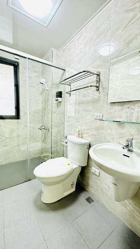 Bathroom 3, Hyatt Light B&B, Penghu