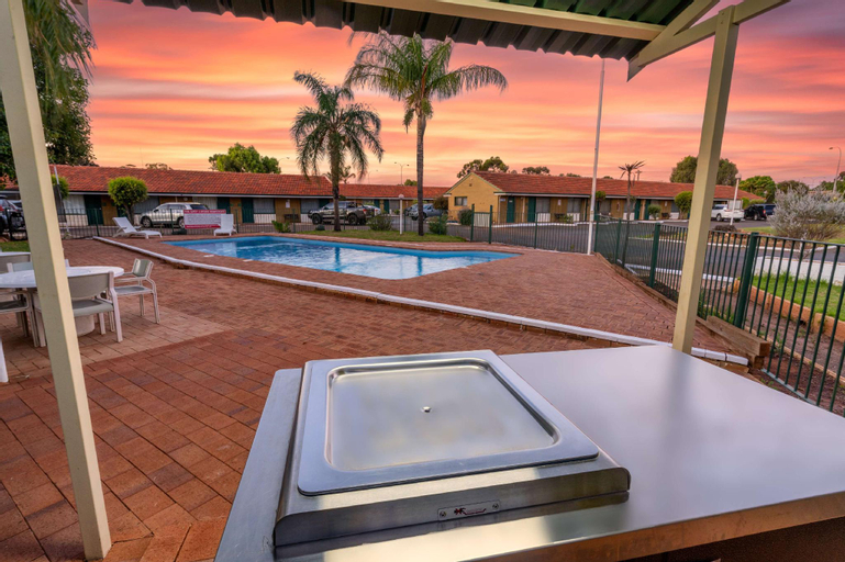 Sport & Beauty 5, Hospitality Kalgoorlie, SureStay by Best Western, Kalgoorlie/Boulder