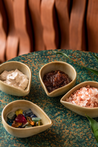 Food & Drinks 24