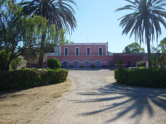 Others 5, Tenuta Argiano, Brindisi