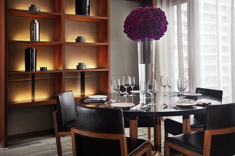 Dining Room 2