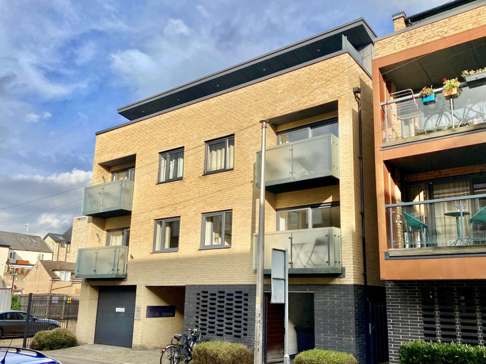 Exterior & Views, Your Space Apartments - Eden House, Cambridgeshire