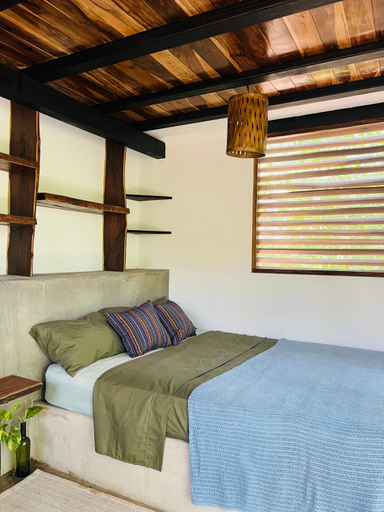 Others 2, NOSOTROS Playa Maderas - Surf House & Casitas, Tola