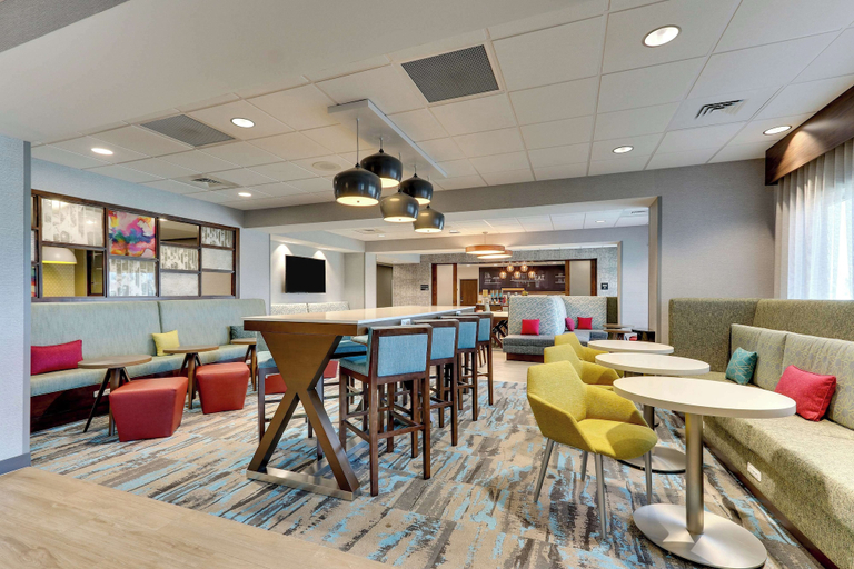 Others 5, Hampton Inn Lebanon, Boone