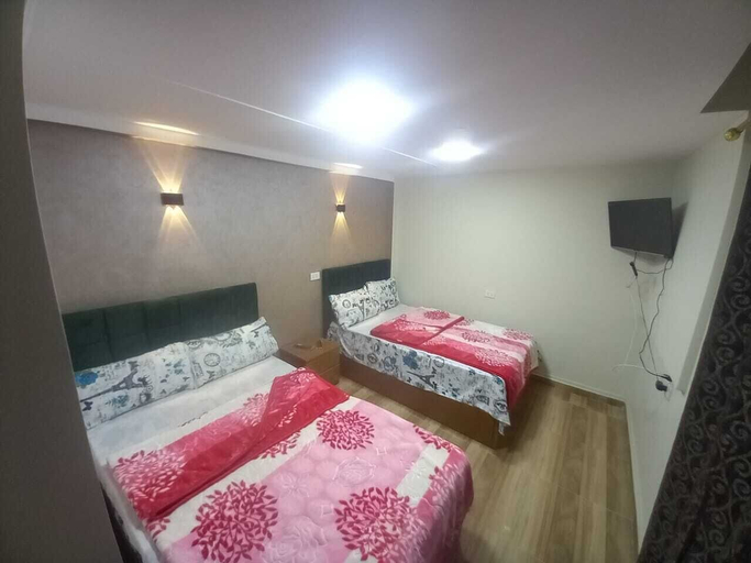 Bedroom 5, Cairo Moon light, 'Abdin
