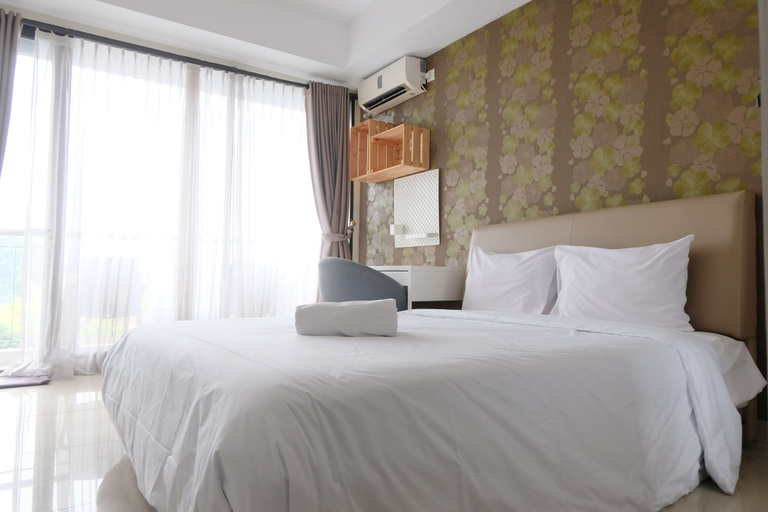 Bedroom 3, Modern Designed And Strategic Studio Room At Beverly Dago Apartment, Bandung