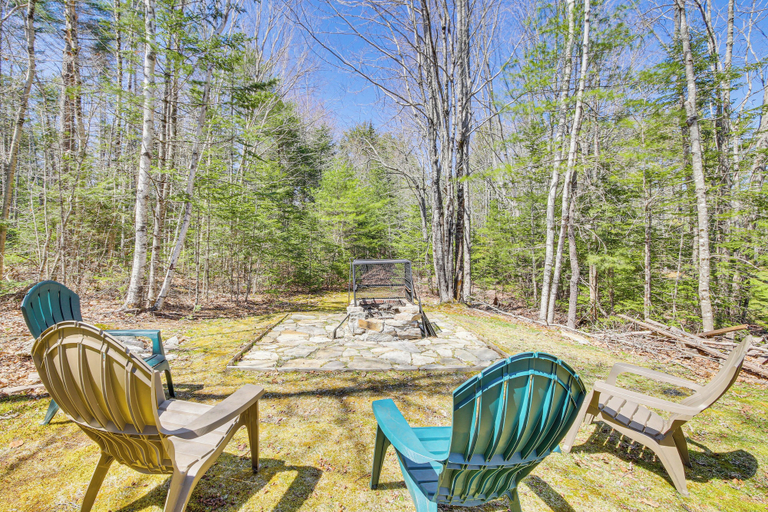 Others 5, Rustic Searsport Cabin: Loft + Sunroom on 10 Acres, Waldo