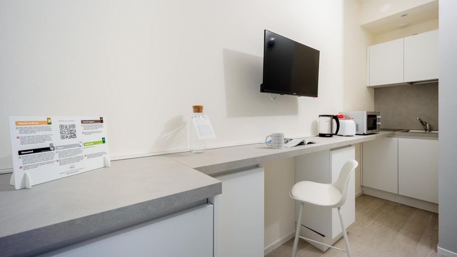 Room 2, Italianway - The B Village Standard - A02, Milano