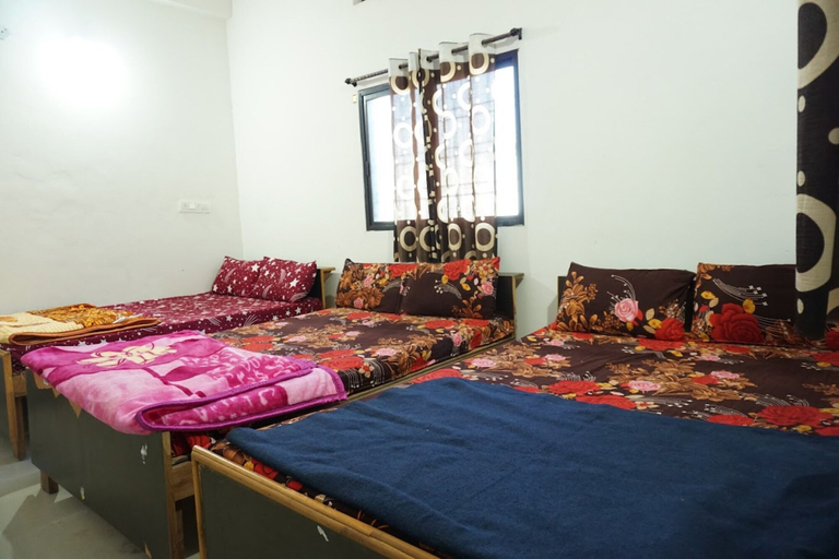 Bedroom 2, Hotel sanchi Queen & restaurant Sanchi, Raisen
