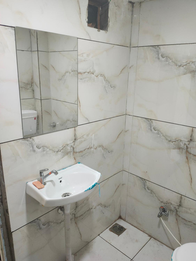 Bathroom 5, hotel star villa residensy, Ujjain