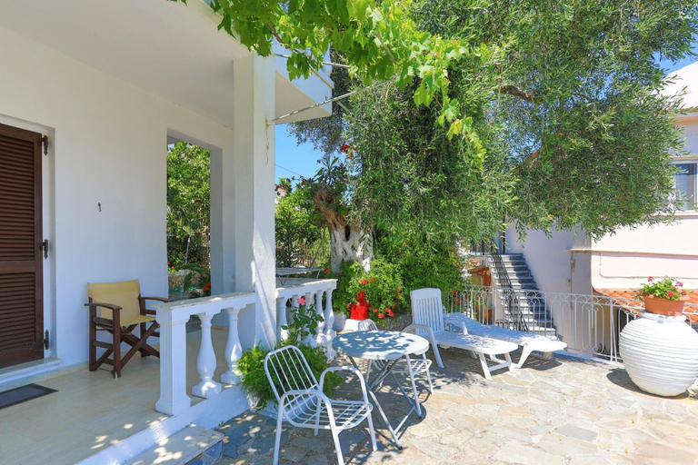 Room 5, Faros Ennea in Gaios, Ionian Islands