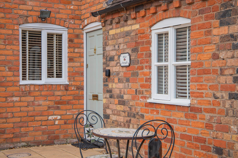 Others 5, Dale Cottage, Shropshire