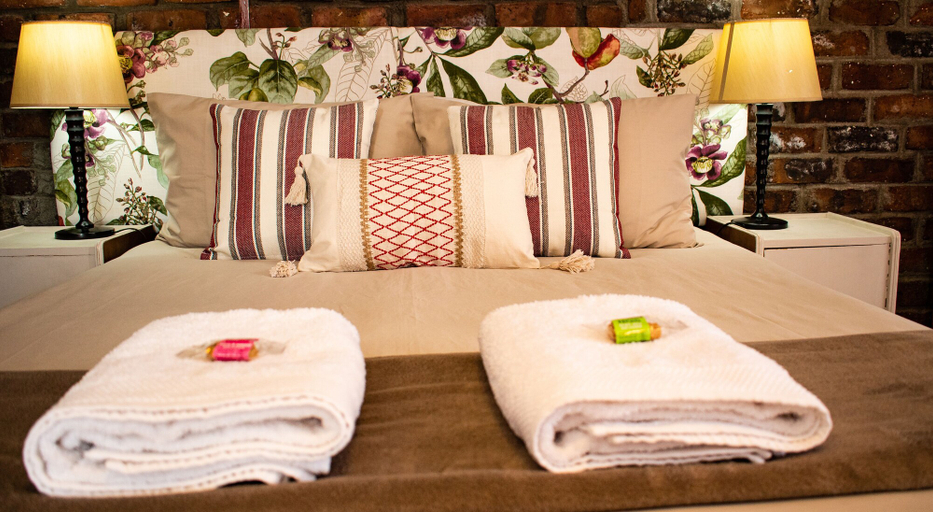 Bedroom 5, Raapfontein Self-catering & Camping, Pixley ka Seme